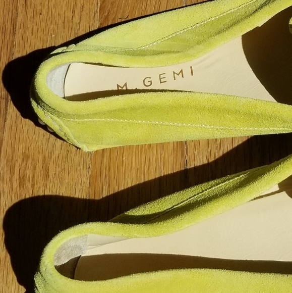 M. Gemi Suede Driving Moccasins - Picture 5 of 9